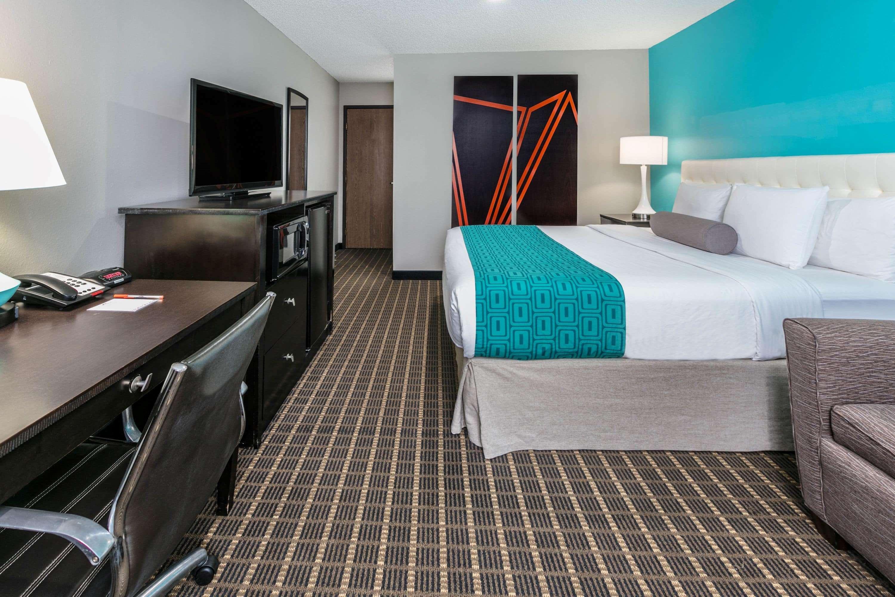 โฮเวอร์ด จอห์นสัน บาย วินด์แฮม นิวบรันเฟลส์ Hotel นิวบราวน์เฟลส์ ภายนอก รูปภาพ